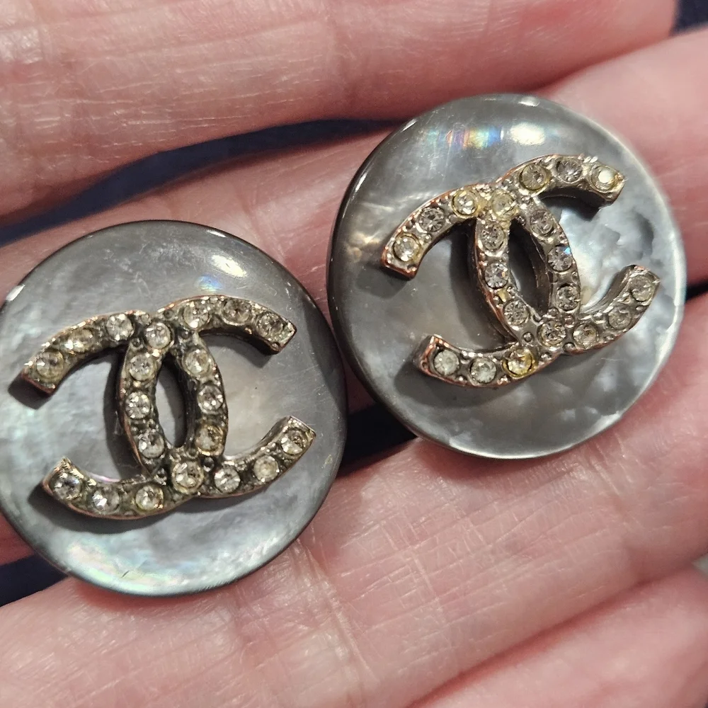 CHANEL Pearl Gray and Gold Crystal Earrings